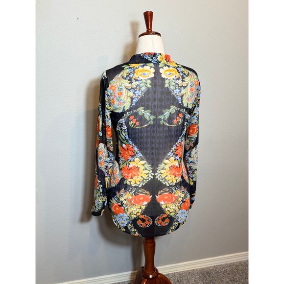 CAbi Amour blouse semi sheer navy with floral pattern long sleeve button up Sz S - Picture 4 of 7